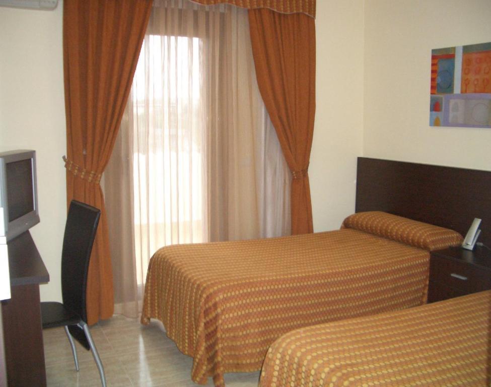 Hotel Pique Gandesa Szoba fotó